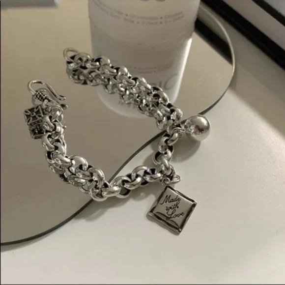 NEW ENGLISH SQUARE 925 STERLING SILVER BRACELET, NICE BRACELET, CUTE BRACELET - Picture 3 of 5